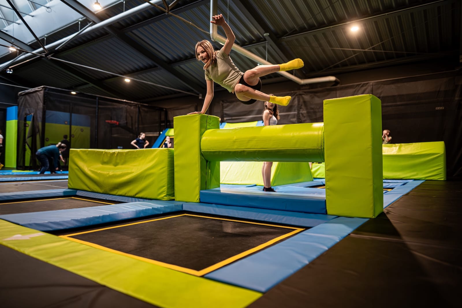 Trampolinpark im Stuntwerk Trostberg – Sprünge und Bewegung